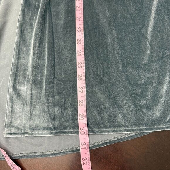 Entro Gray Velvet Kimono Floral Embroidery Size 1X - Picture 12 of 12